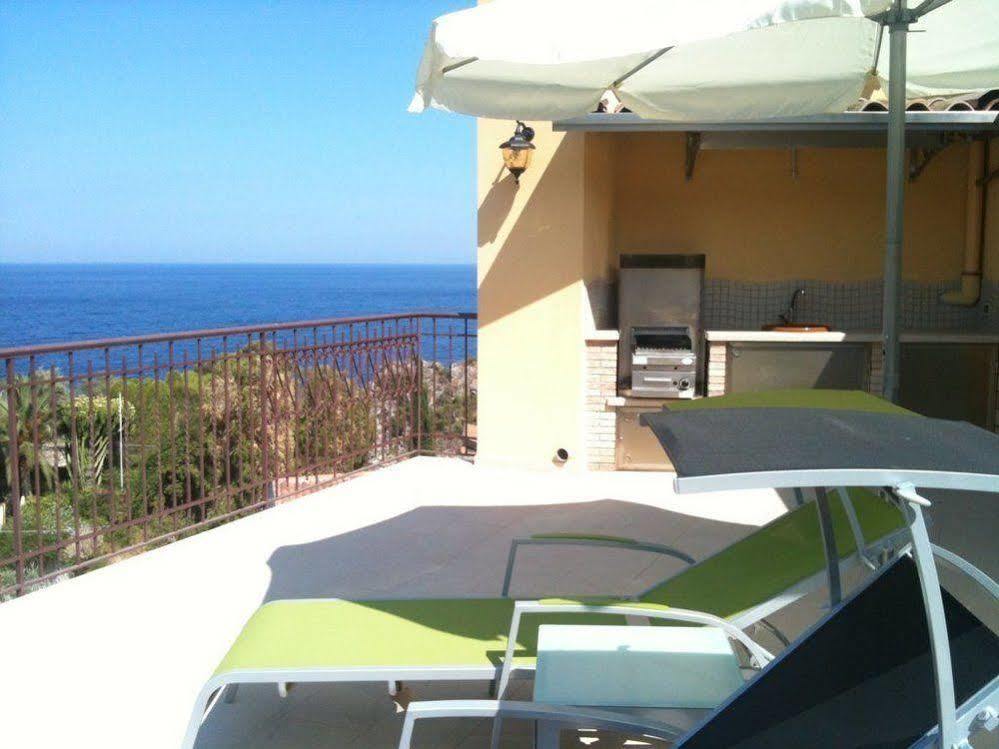 Taonasi Taormina Apartments *